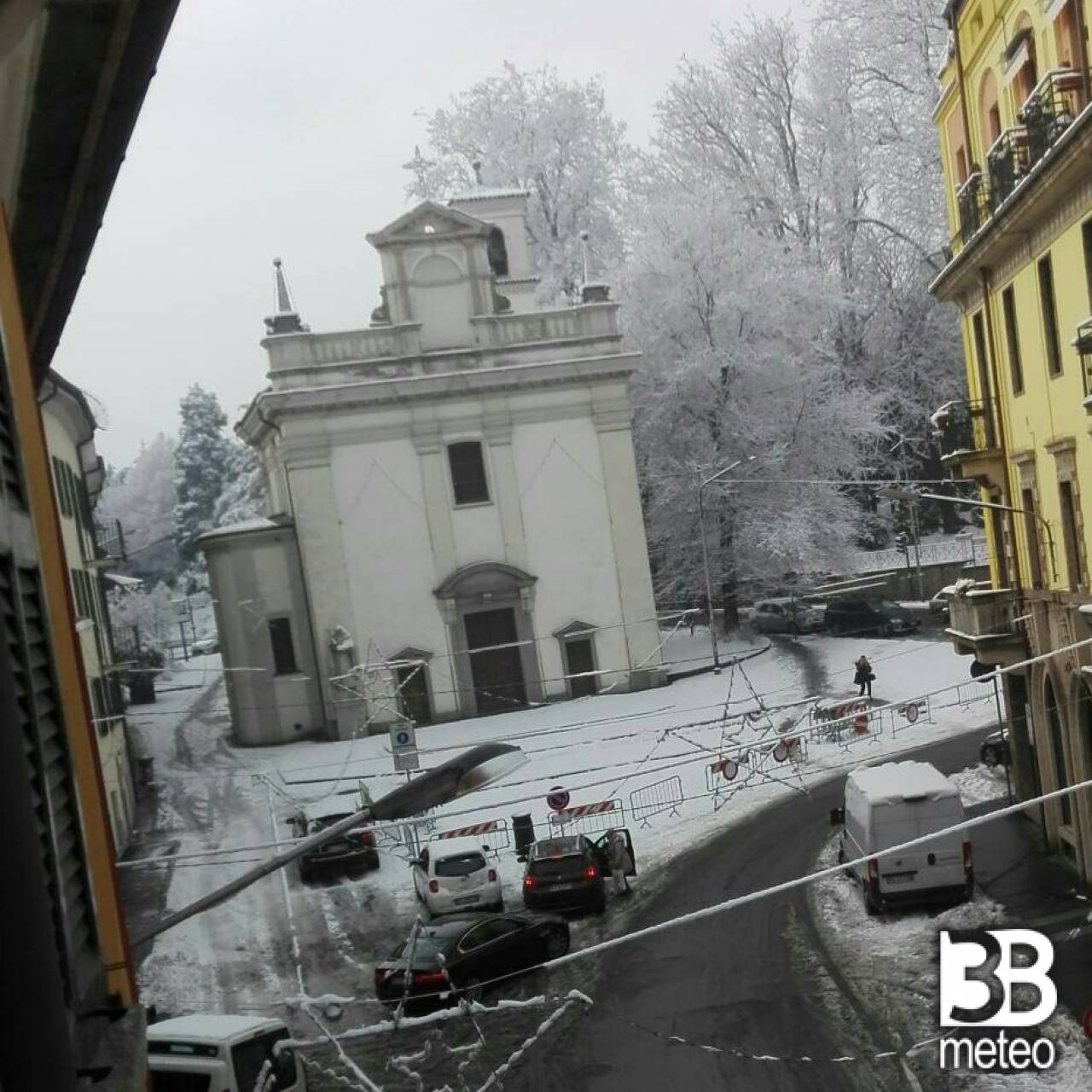 Foto Meteo Fotosegnalazione Di Varese 3B Meteo foto-meteo-fotosegnalazione-di-varese-3b-meteo