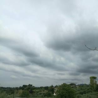 Meteo Trento: molte nubi domenica, variabile luned&igrave;, qualche possibile rovescio marted&igrave;