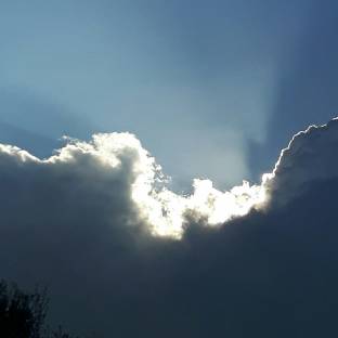 Meteo Massa: molte nubi domenica, bel tempo luned&igrave;, discreto marted&igrave;