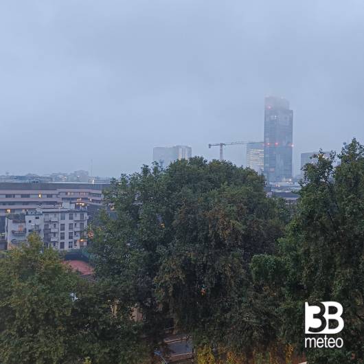 Palazzo regione nubi basse