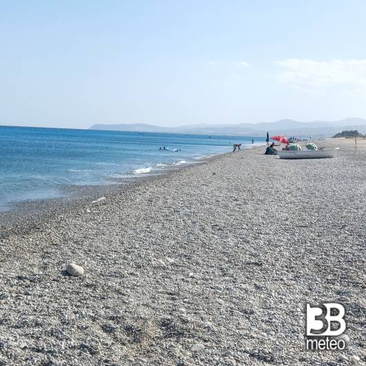 Mare leggermente mosso pero' come al solito con vento