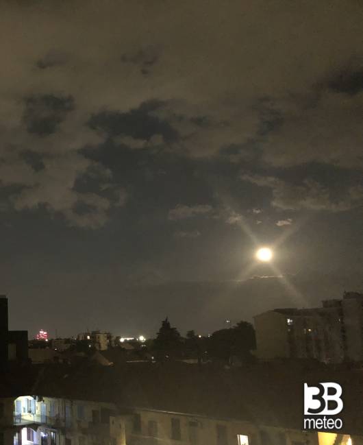 3-7-23 super luna del cervo