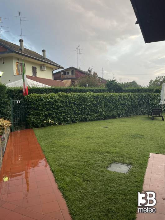 Pioggia a lido scacchi