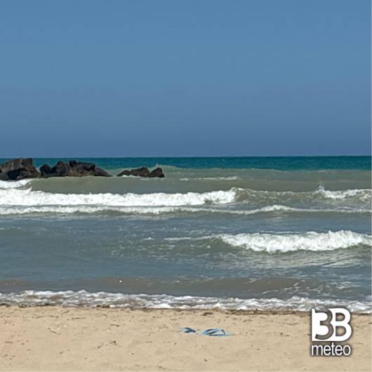 Segnalazione onde del mare