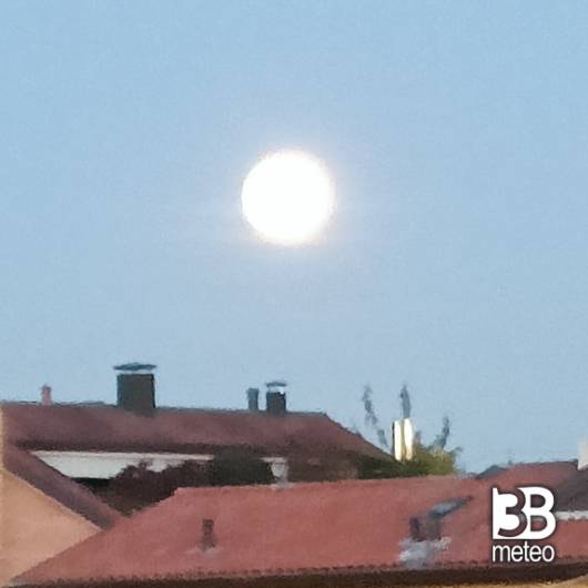 Luna serale