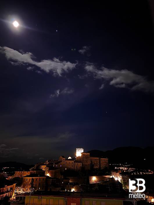 Roviano by night  by LucaLuca