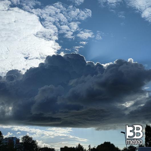 Nel cielo all'improvviso