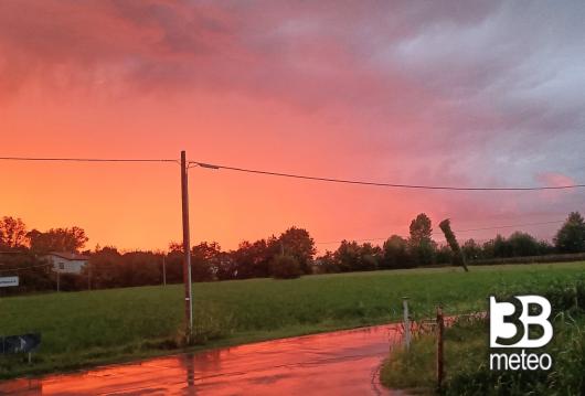 temporale al tramonto