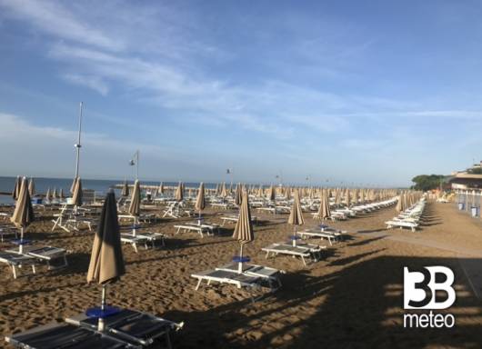 Porto Santa Margherita - Spiaggia Prima Baia al mattino presto foto Antonio Garatti