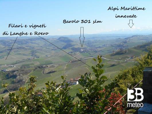 Le Langhe, Barolo e le Alpi Marittime viste dal belvedere di La Morra