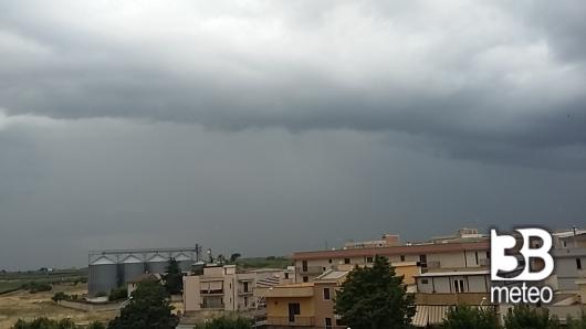 temporale sulla murgia barese visto da cerignola ieri