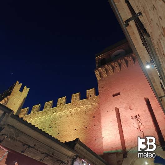 Alle porte del castello