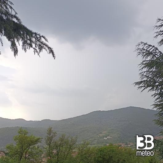 Monticelli brusati si prepara ad un temporale