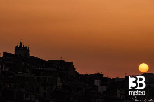 cielo velato all'alba ph. francesco mondello