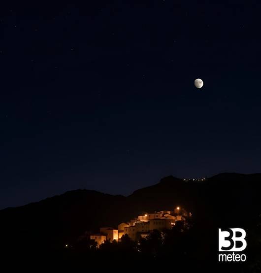 Castelverrino al chiaro di luna