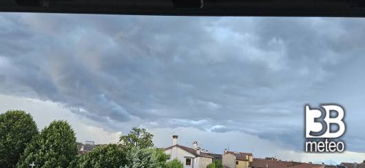 In arrivo di un bel temporale a Bertiolo
