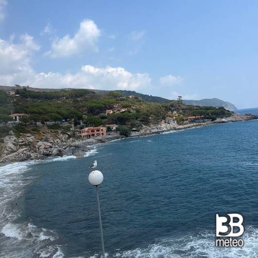 Menomale che mare poco mosso .