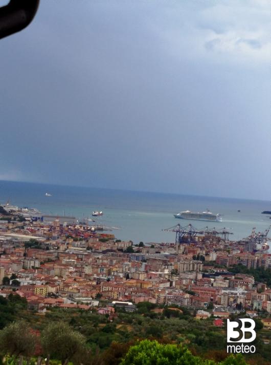 tempo minaccioso con tuoni la Spezia est
