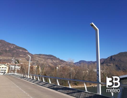 Dal ponte sull'isarco nei pressi del centro commerciale twenty