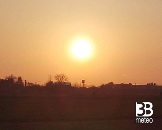 tramonto dal campo di fiori