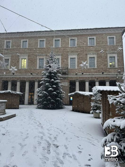 neve a natale 23 dicembre 2024