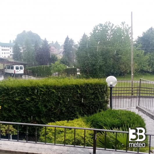 Canove di roana. pioggia forte