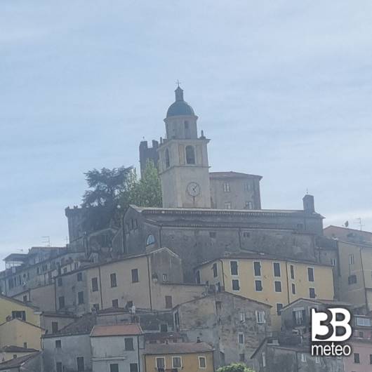 Arcola paese ripresa dal pozzo