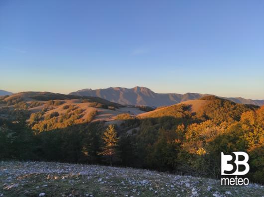 alba in montagna