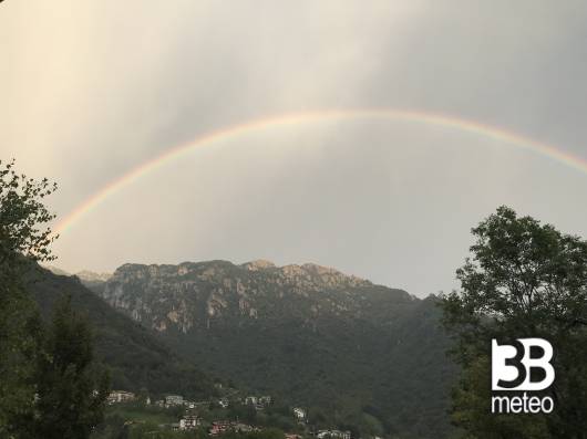 persiste arcobaleno a Cornalba