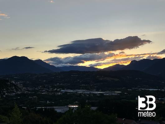 tramonto di giugno da via capovilla