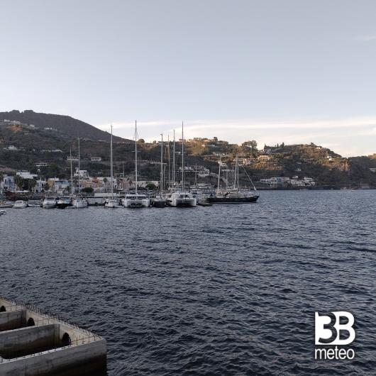 Il porto di Lipari