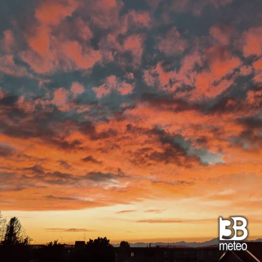 il tramonto questa sera