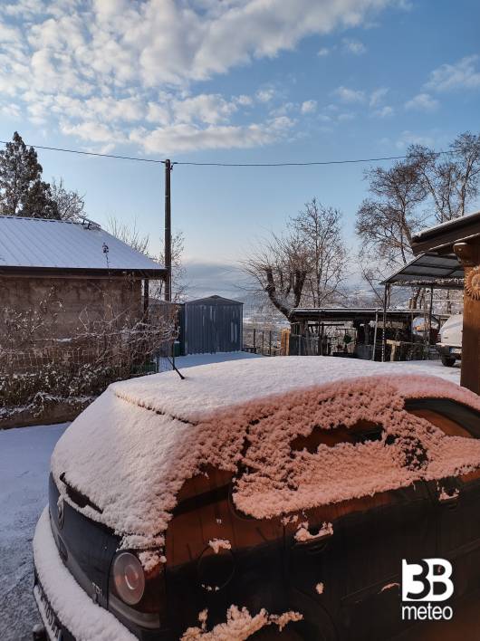 spolverata di neve a contrada lavangone