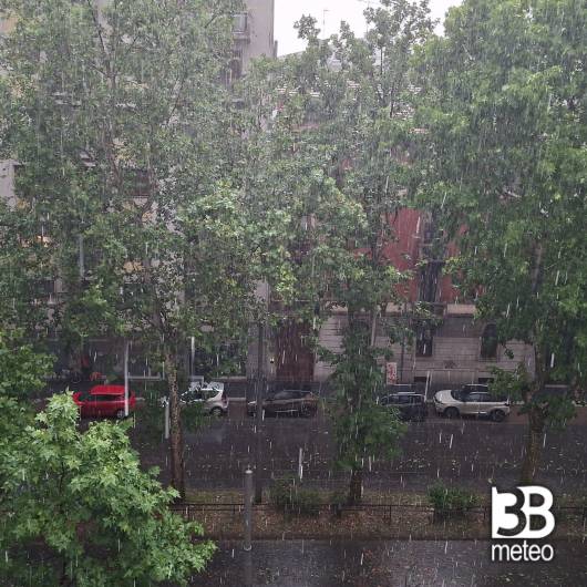 Temporale su milano