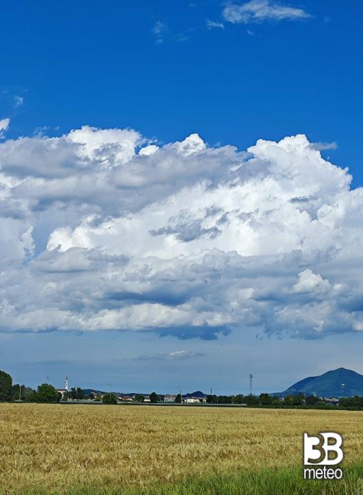nuvole sui colli euganei