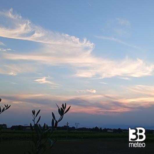 Tramonto dai tenui colori...