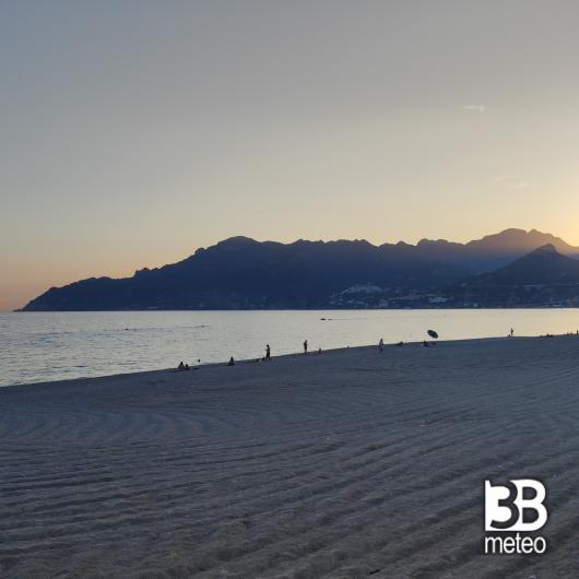 Ad oras - tramonto di salerno