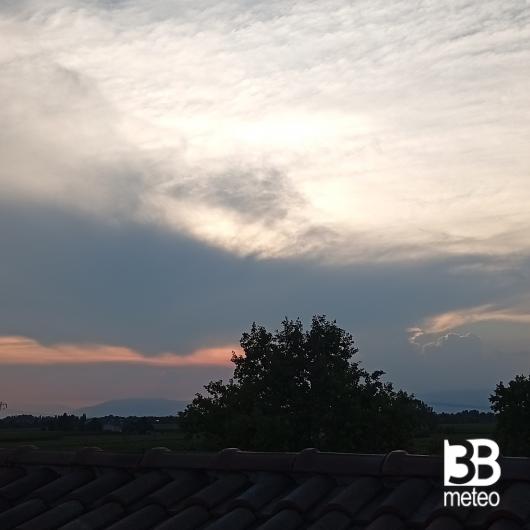 Strano tramonto...