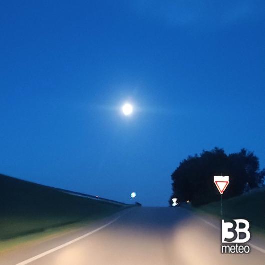 luce della luna . i miei attimi speciali adry