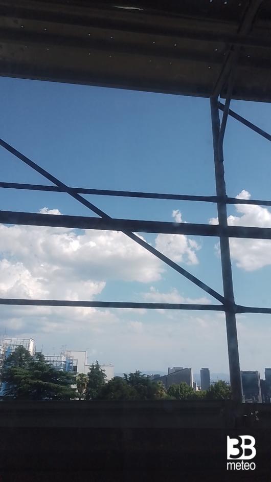 Sole spacca pietre