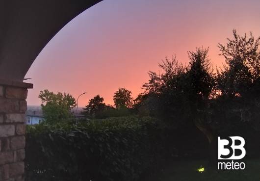 .....di giorno che lampi che scoppi che pace la sera