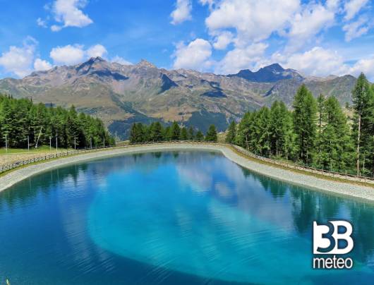 lago artificiale