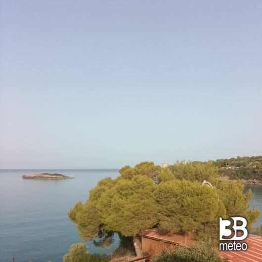 Spiaggia la calanca a marina di camerota