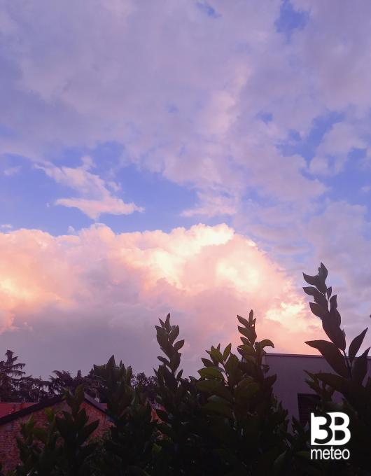 tramonto rosa di fine luglio