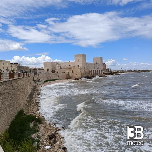 Castello di trani forte vento