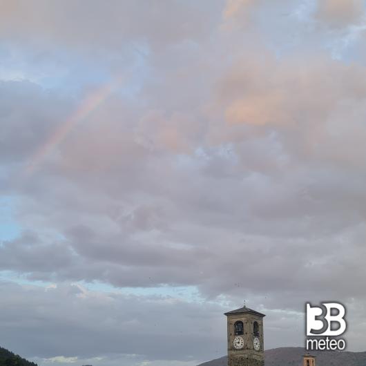Accenno di un arcobaleno