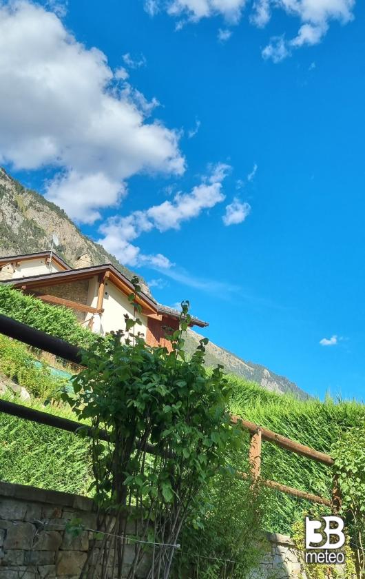 villaggio delle alpi