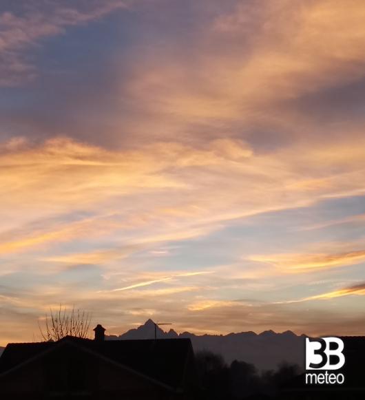 monviso al tramonto