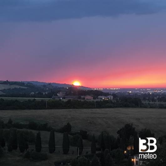 Temporale con tramonto