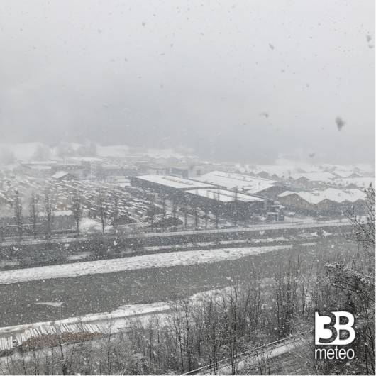 Nevicata in corso